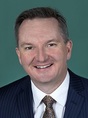 Photo of Chris Bowen