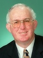 Photo of Leo McLeay